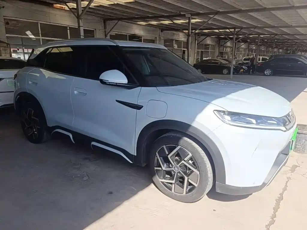 BYD Yuan UP — миниатюра 4