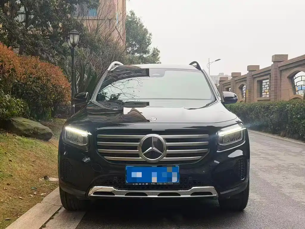 Mercedes-Benz GLB 2025