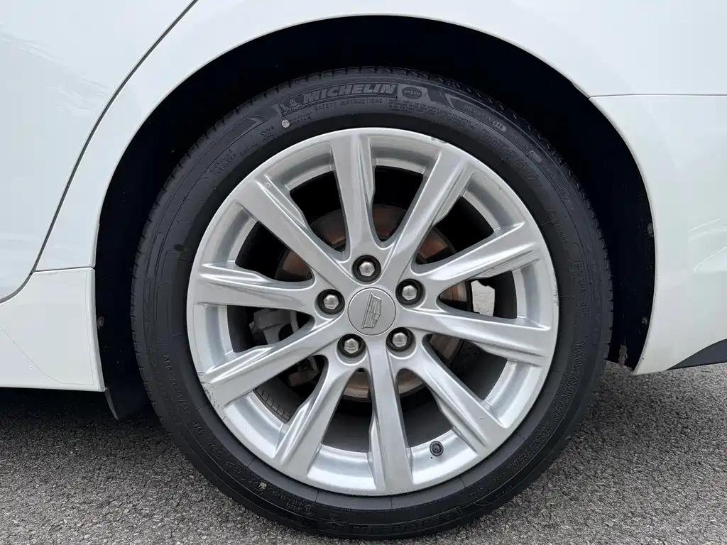 Cadillac CT5 — миниатюра 22