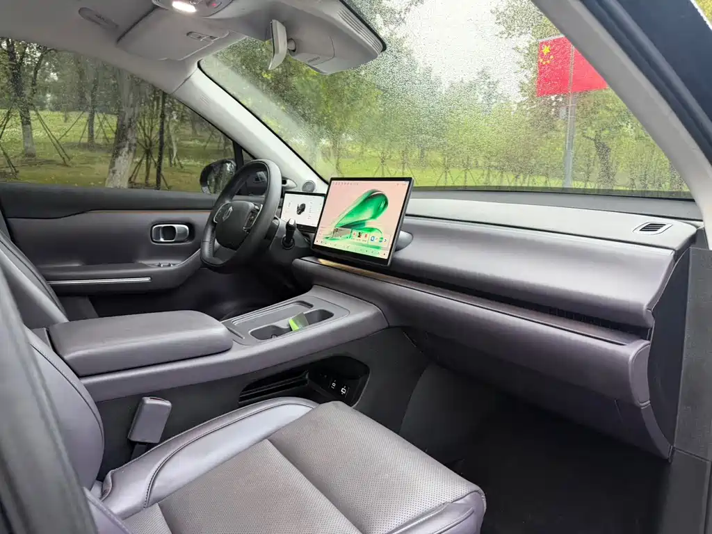 Leapmotor Leapmotor C16 — миниатюра 12