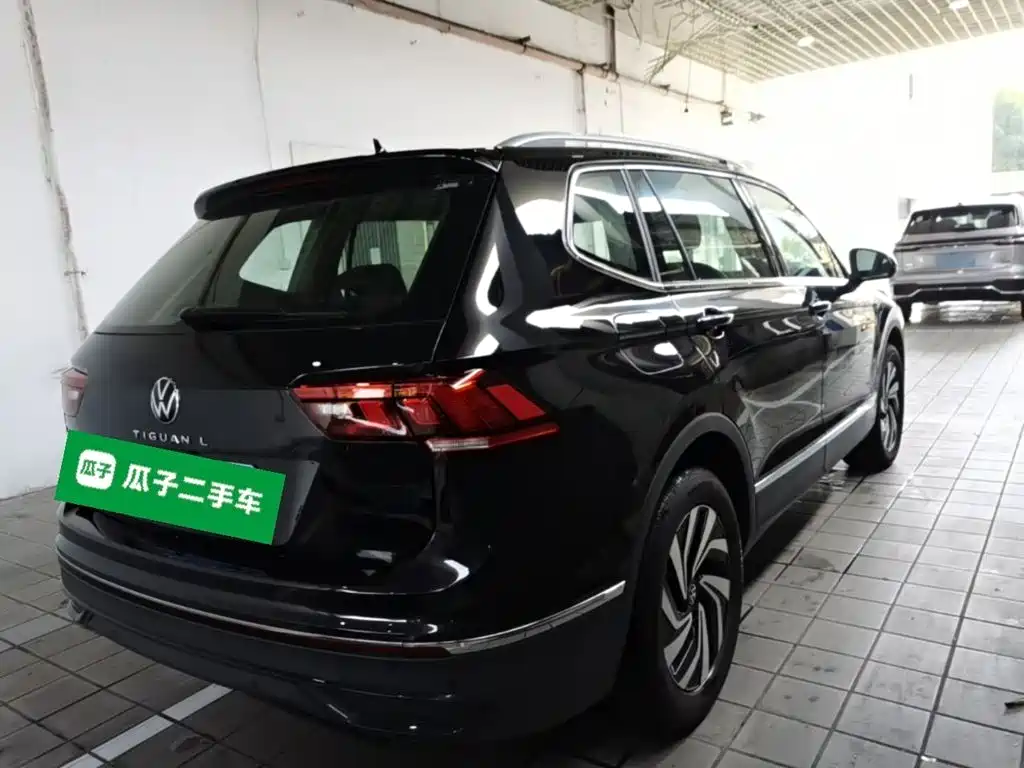 Volkswagen Tiguan L — миниатюра 7