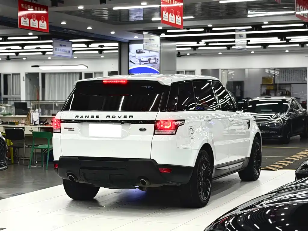 Land Rover Range Rover Sport 2014 3.0 SC V6 HSE DYNAMIC