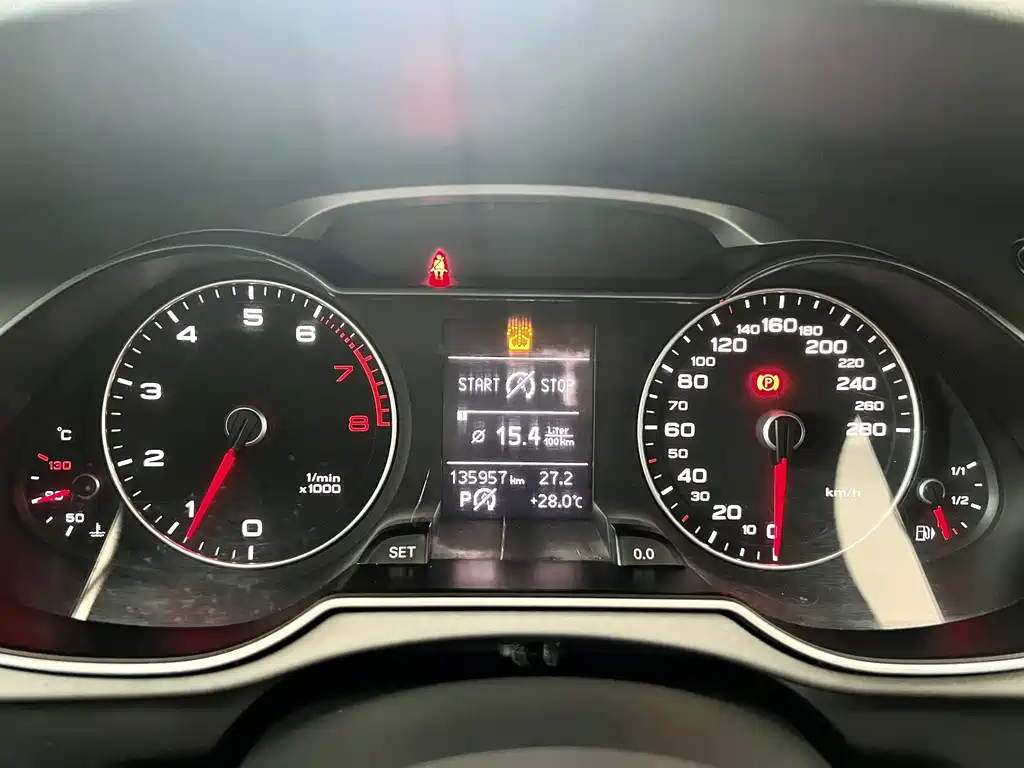 Audi A4L — миниатюра 7