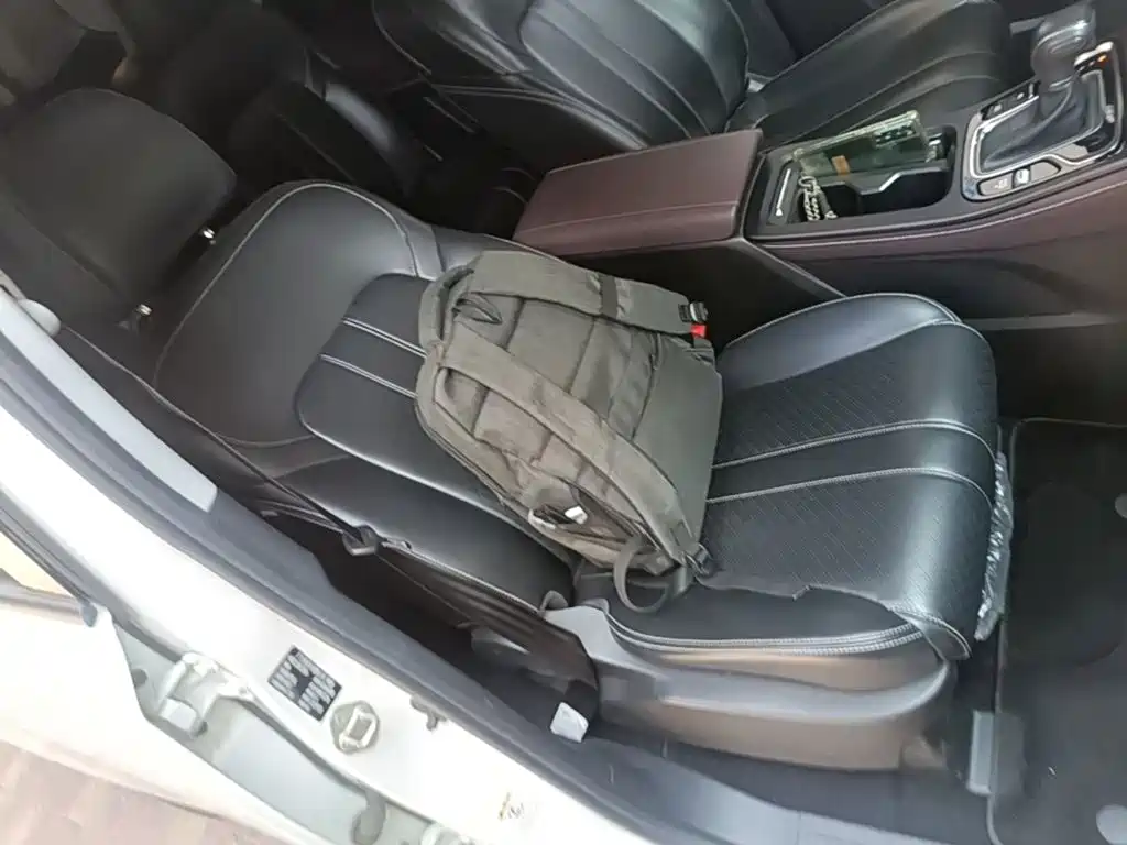 GAC Trumpchi M6 2021 — фото 24