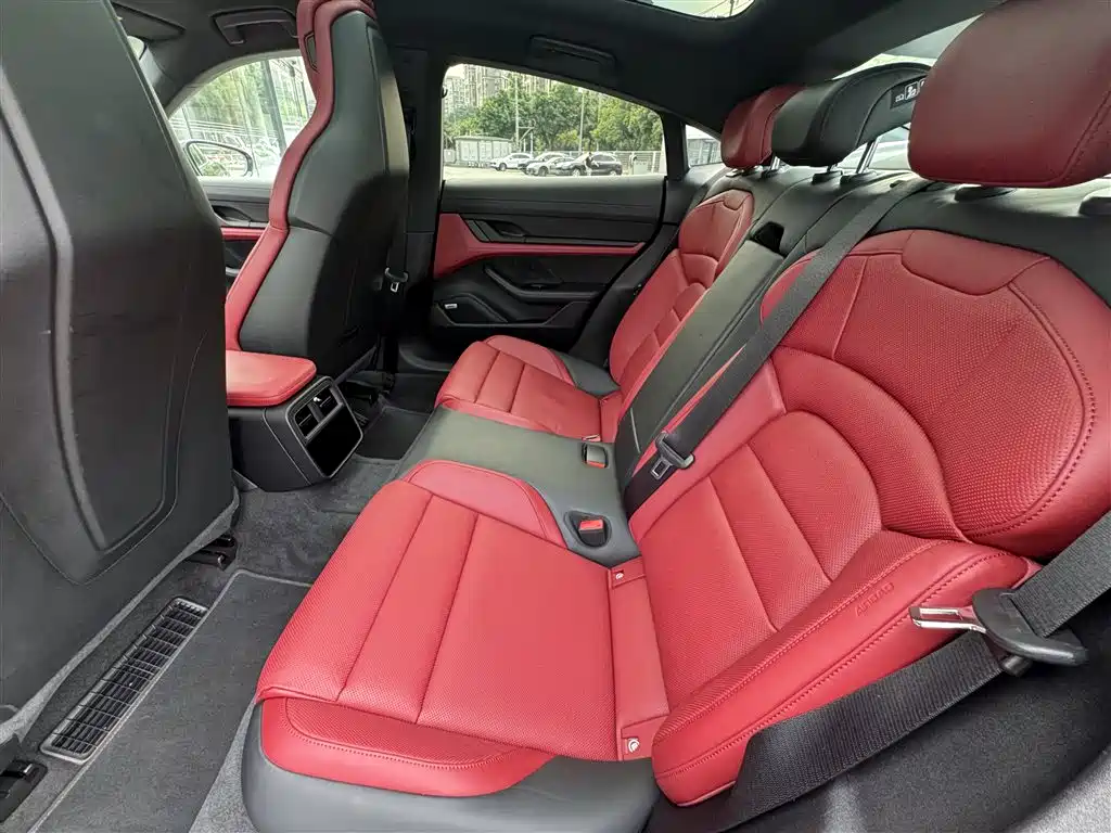 Porsche Taycan 2020 Taycan