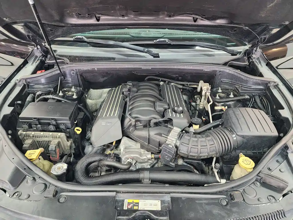 Jeep Grand Cherokee SRT — миниатюра 17
