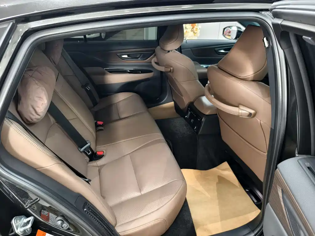 Toyota Crown 2024 2.5L
