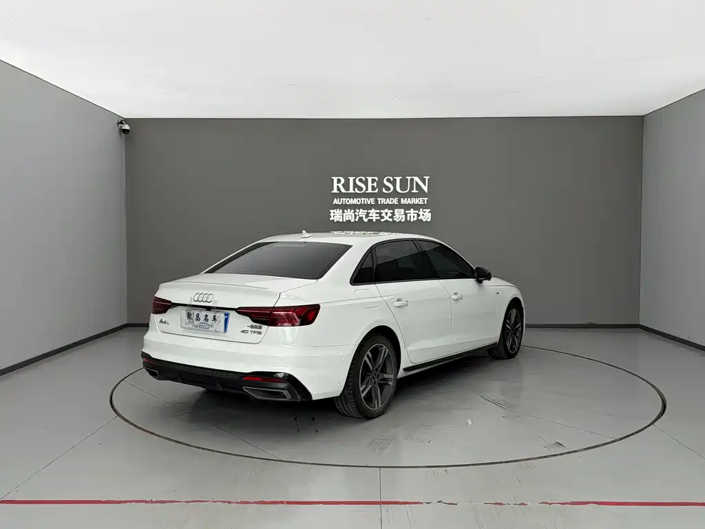 Audi A4L — миниатюра 11