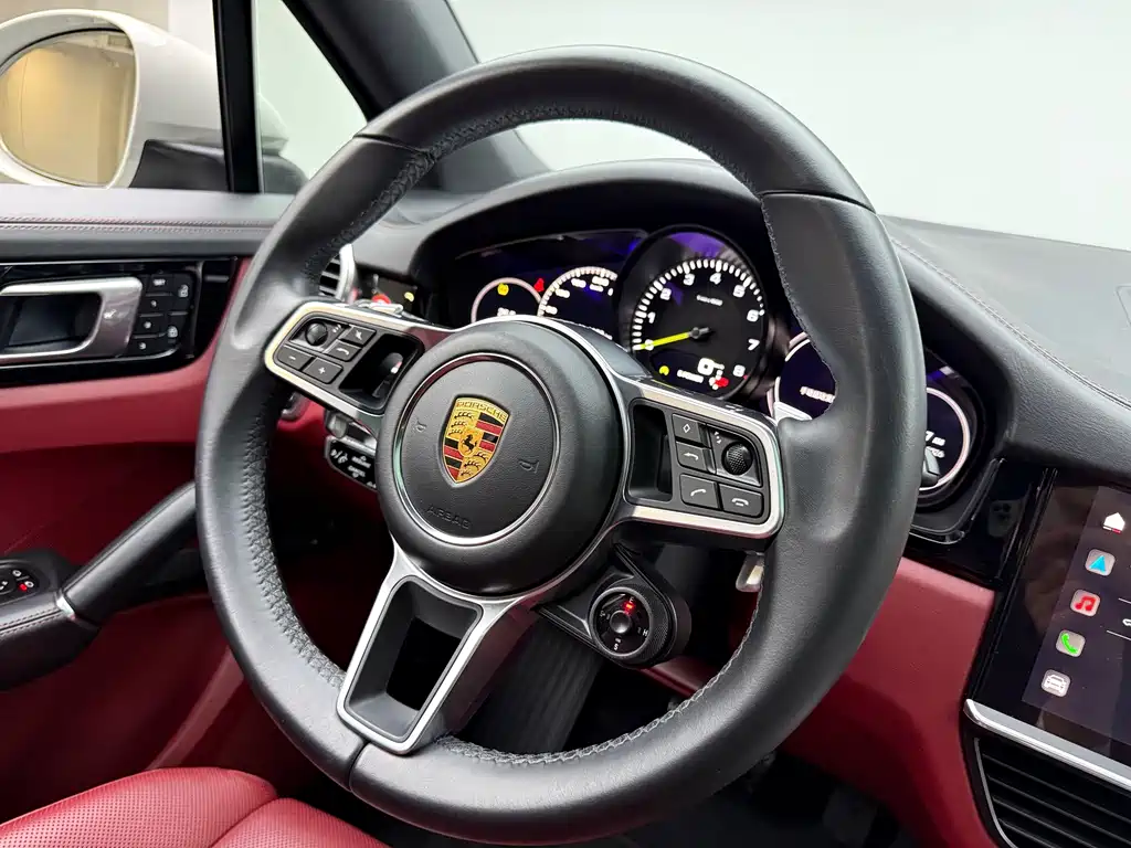 Porsche Cayenne Hybrid — миниатюра 14
