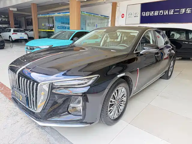 2025 Hongqi H5