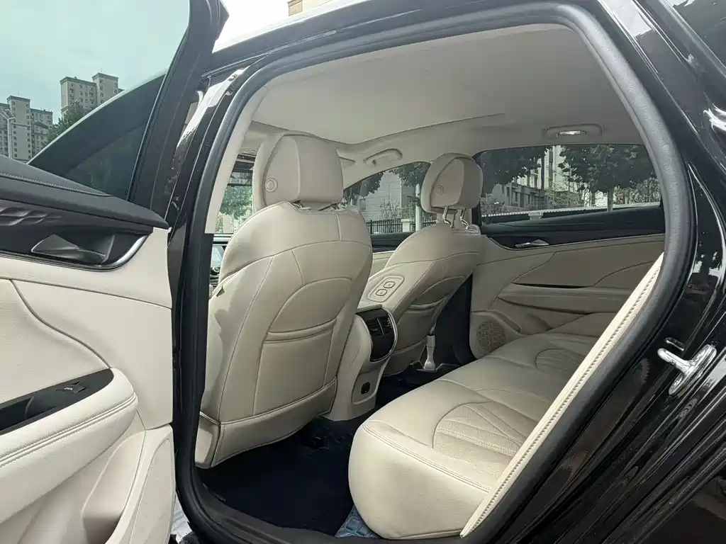 Buick LaCrosse — фотографии объявления, Фото 10