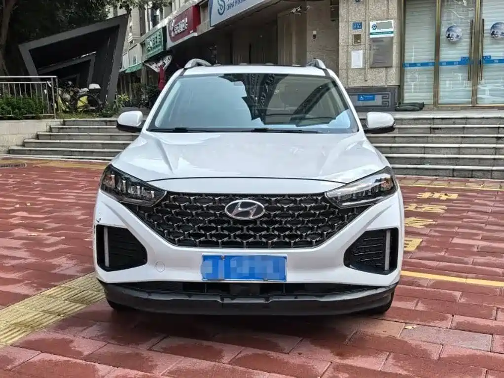Hyundai ix35 — миниатюра 2