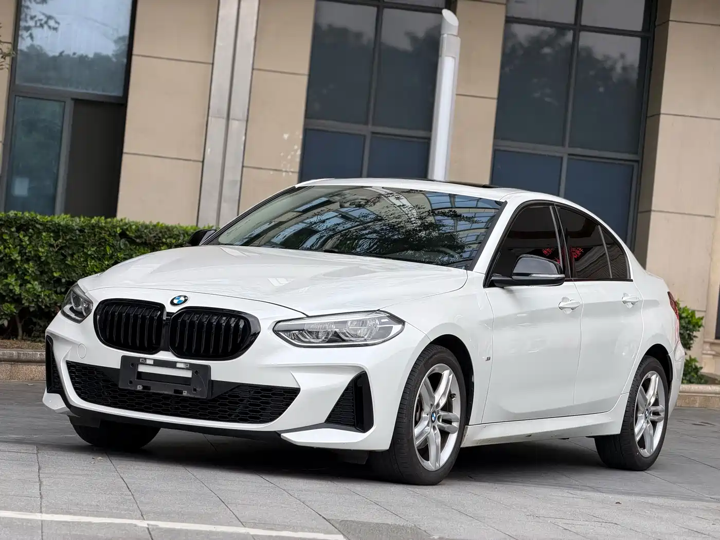 宝马1系 2021款 120i M运动曜夜版 2021