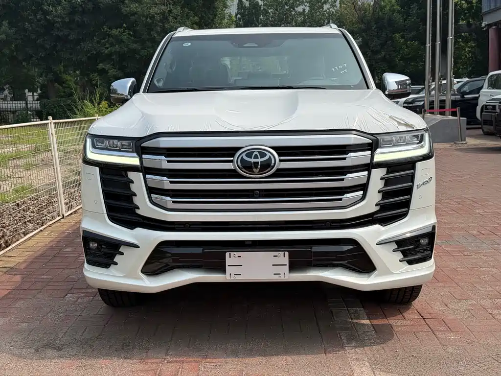 Toyota Land Cruiser 2026 3.3T