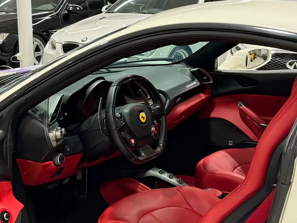 Ferrari 488 — миниатюра 8