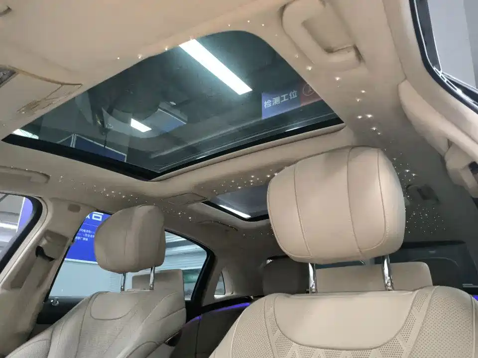 Mercedes-Benz S-Class — миниатюра 9