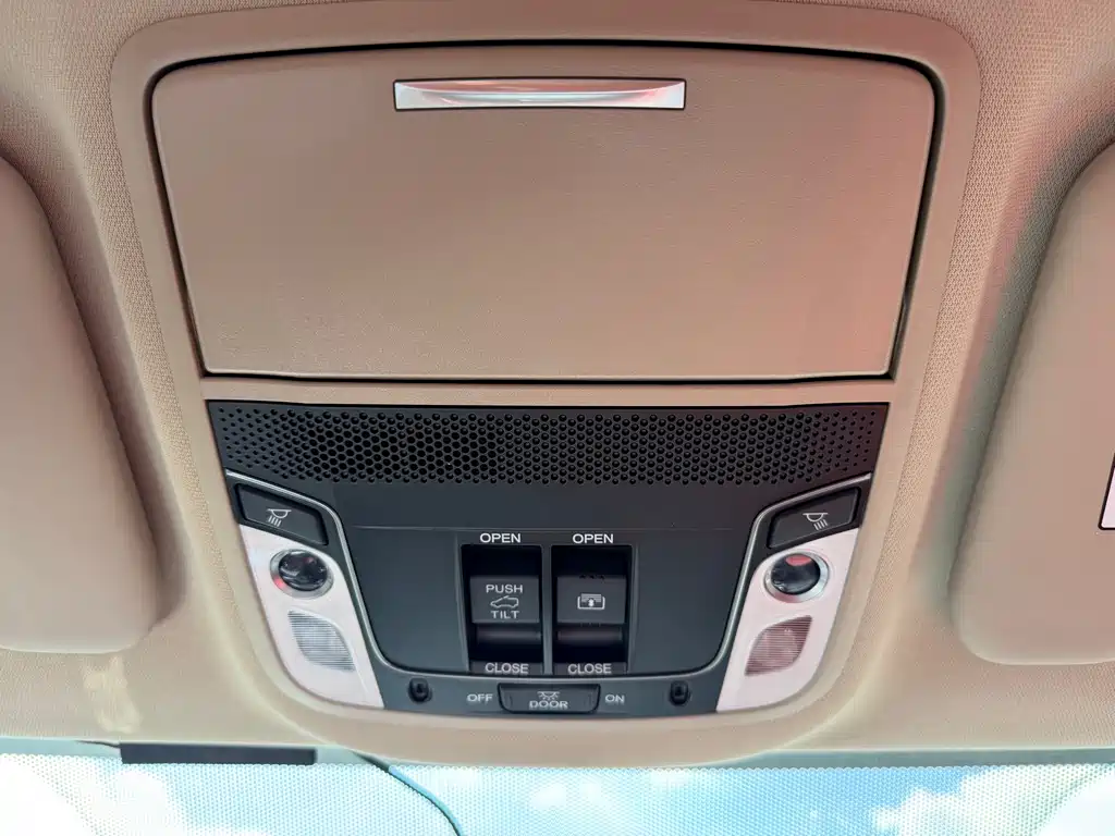 Honda CR-V — миниатюра 21