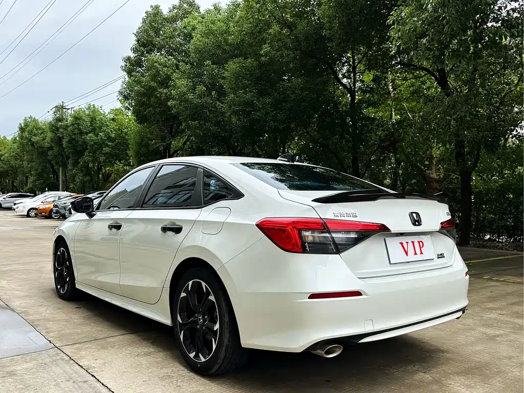Honda Civic — миниатюра 13
