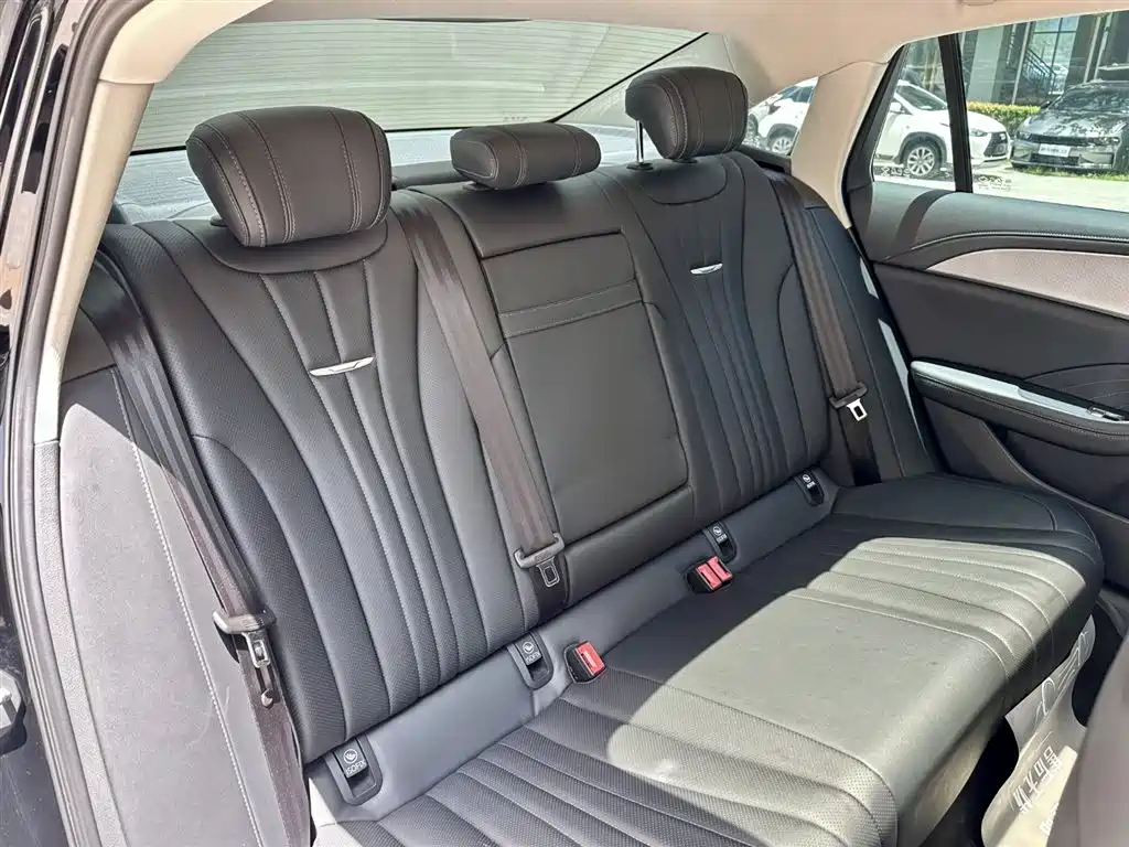 Hongqi H5 2024 1.5T DCT