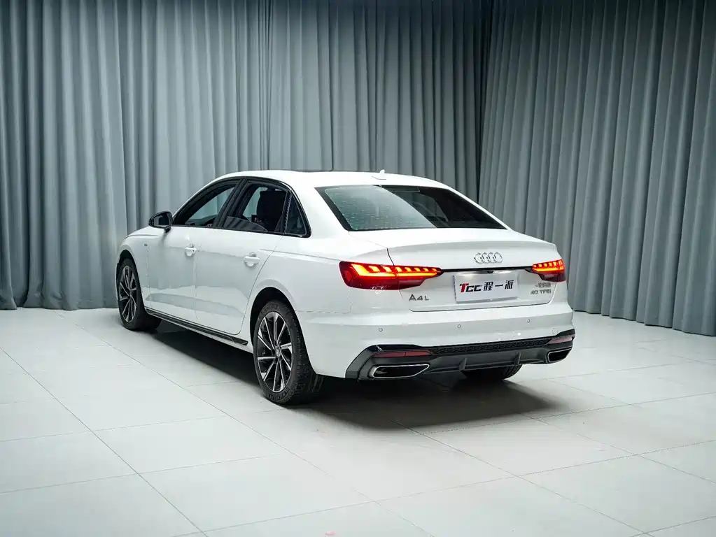Audi A4L — миниатюра 11