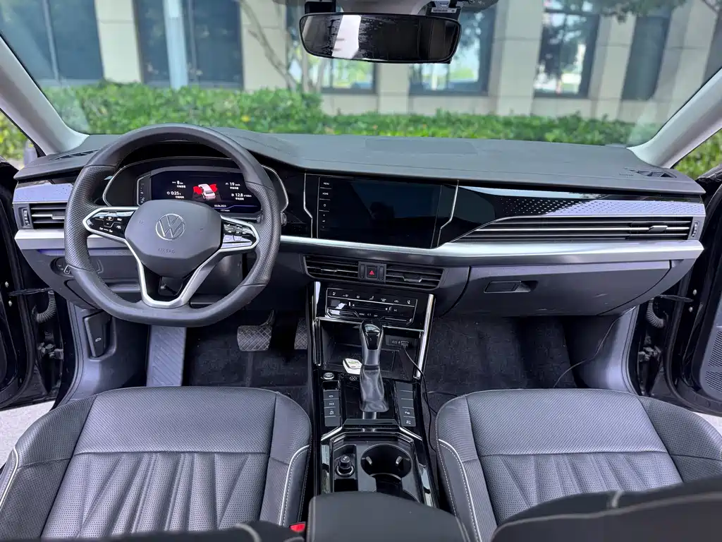 Volkswagen Passat — миниатюра 4