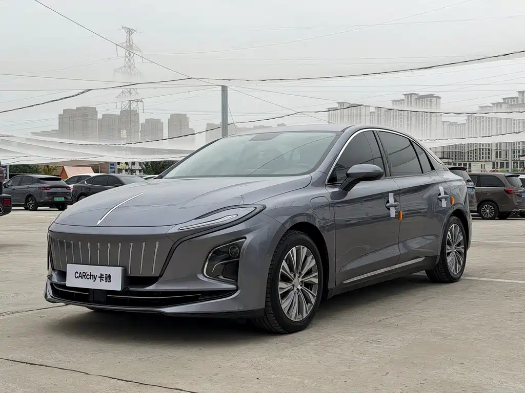 Hongqi Hongqi E-QM5