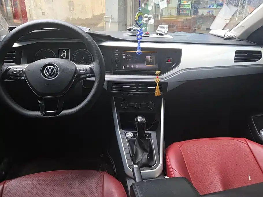 Volkswagen Polo — миниатюра 12