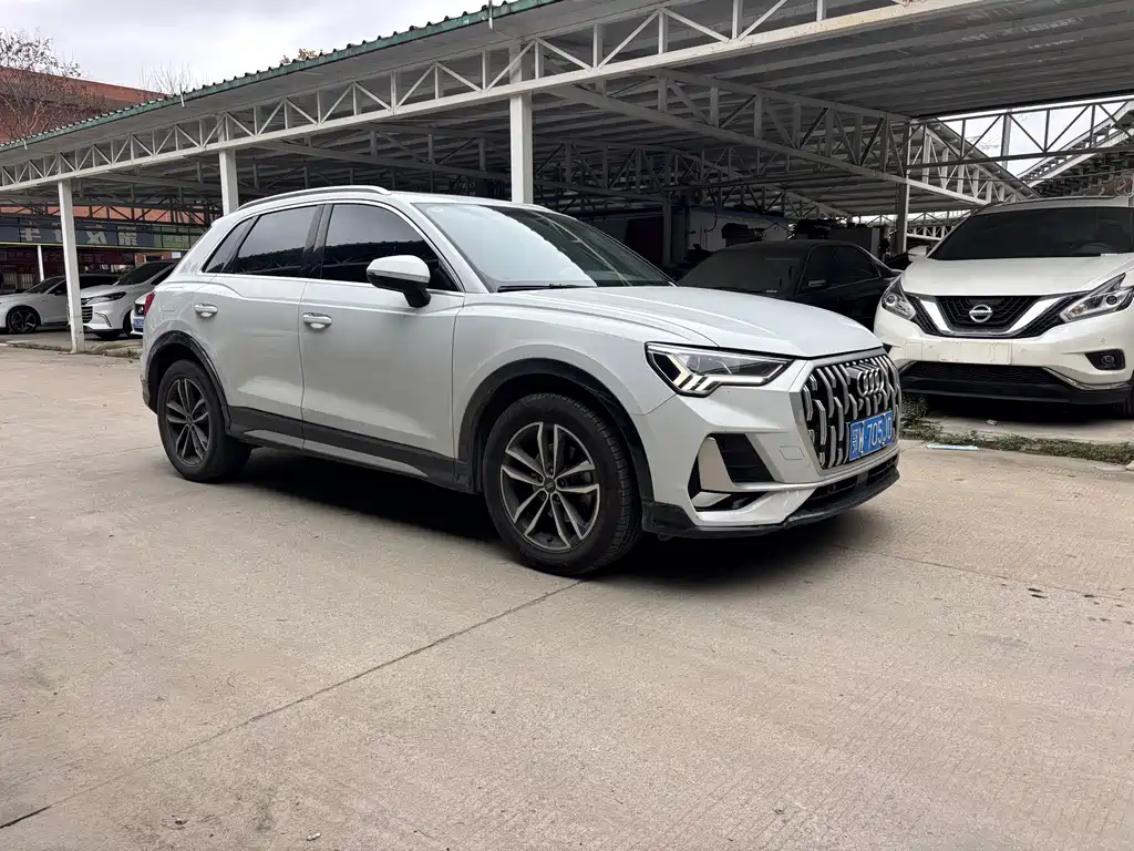 Audi Q3 — миниатюра 2