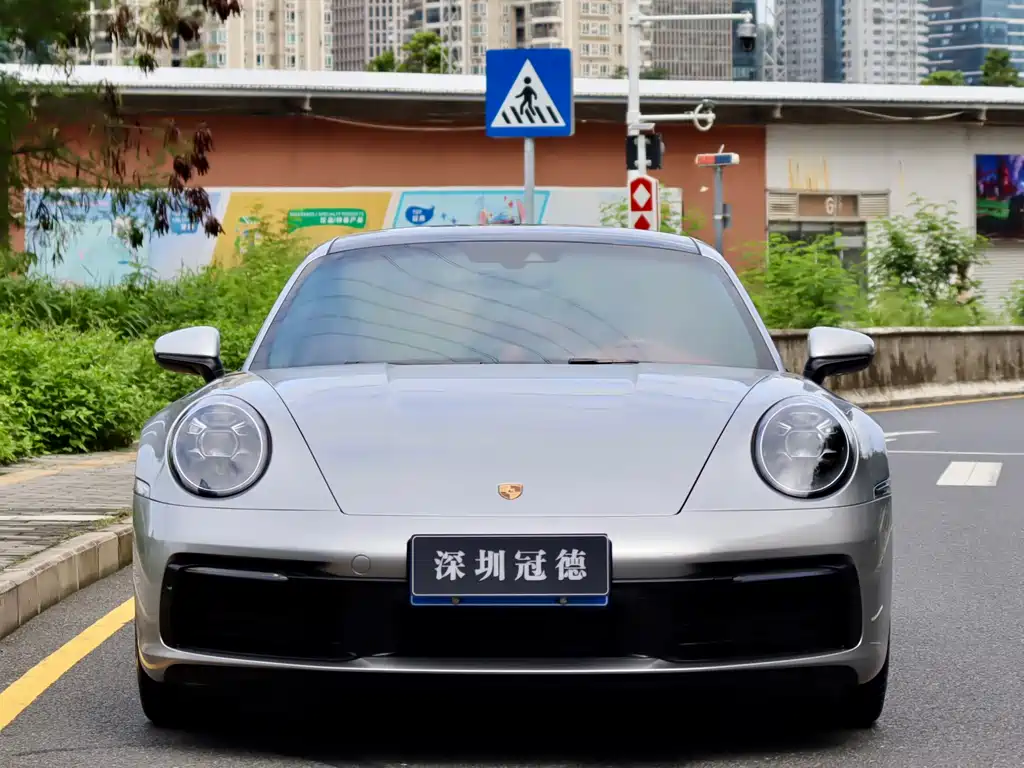 Porsche 911 2022 Carrera 3.0T