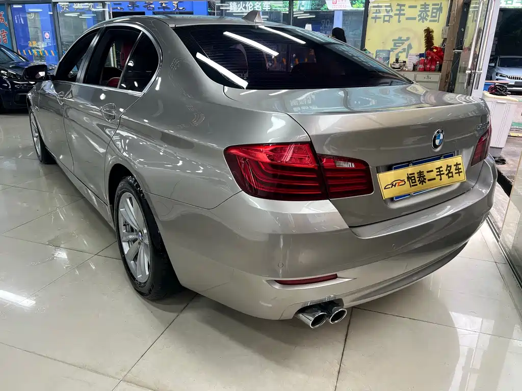 BMW 5 Series — миниатюра 9
