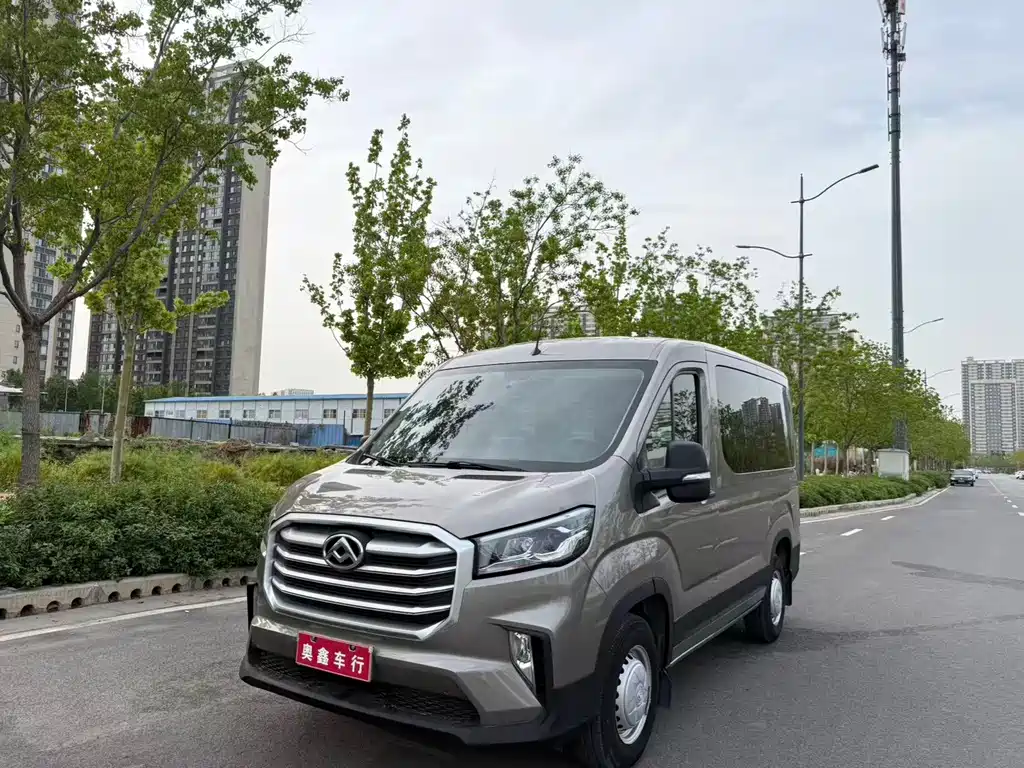 大通 V90 2022