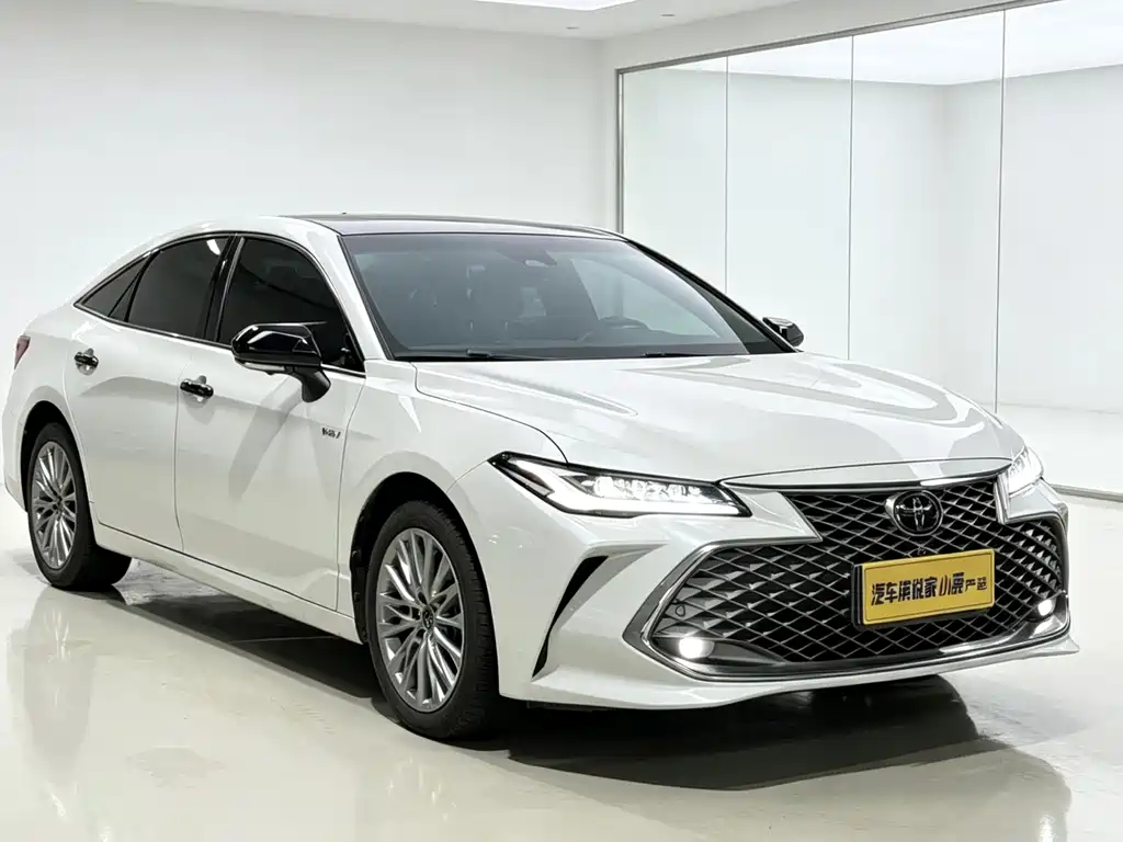 Toyota Avalon 2024 2.5L XLE Luxury