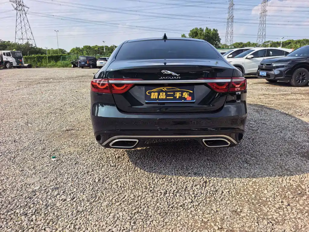Jaguar XFL — миниатюра 10