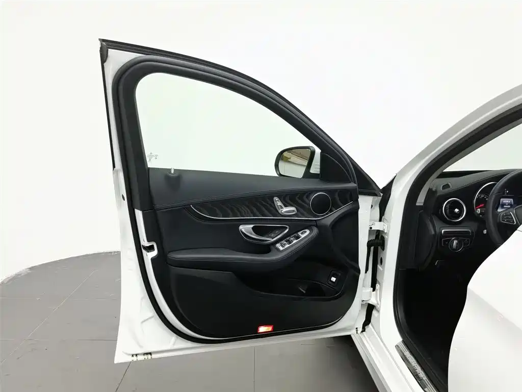 Mercedes-Benz C-Class C 2017 C 180 L Fashion Sport