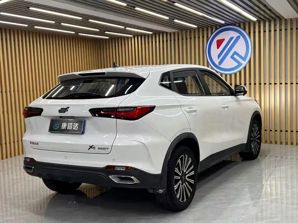 CHANGAN CHANGAN AUCHAN X5