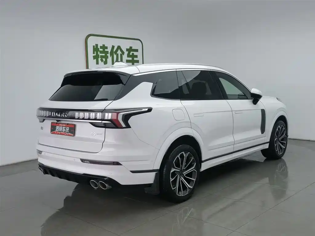 Lynk & Co 09 2024 2.0T Sport мест