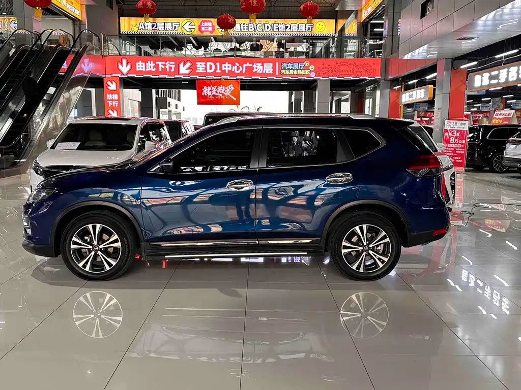 NISSAN QIJUN