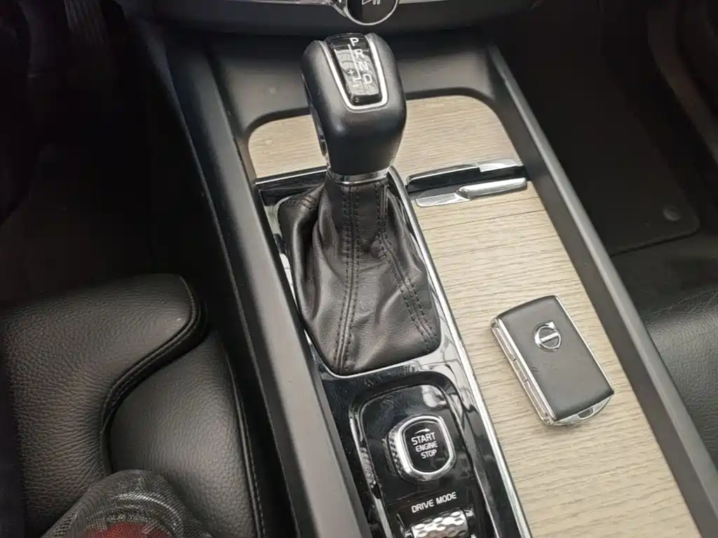 Volvo XC60 — миниатюра 13