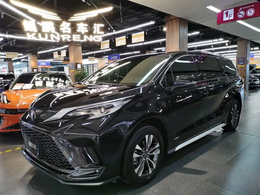 Toyota Granvia 2025