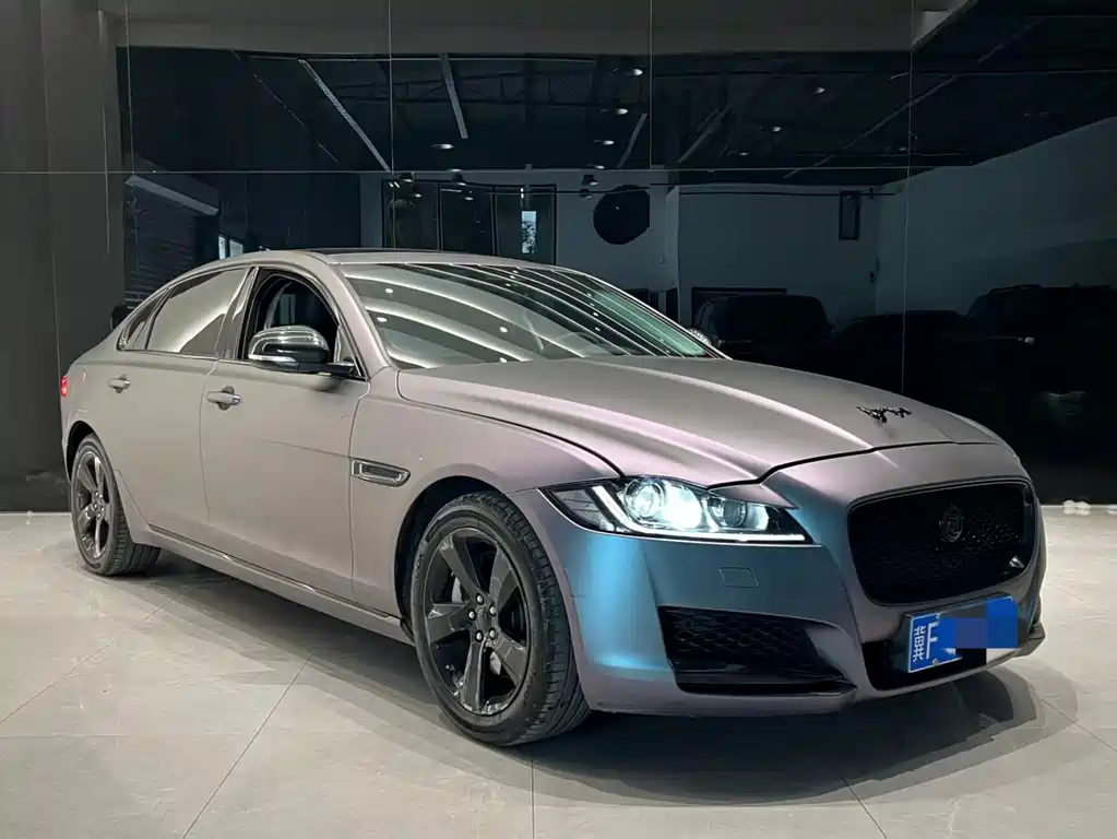 Jaguar XFL 2021 XFL 2.0T P200 Elite Luxury