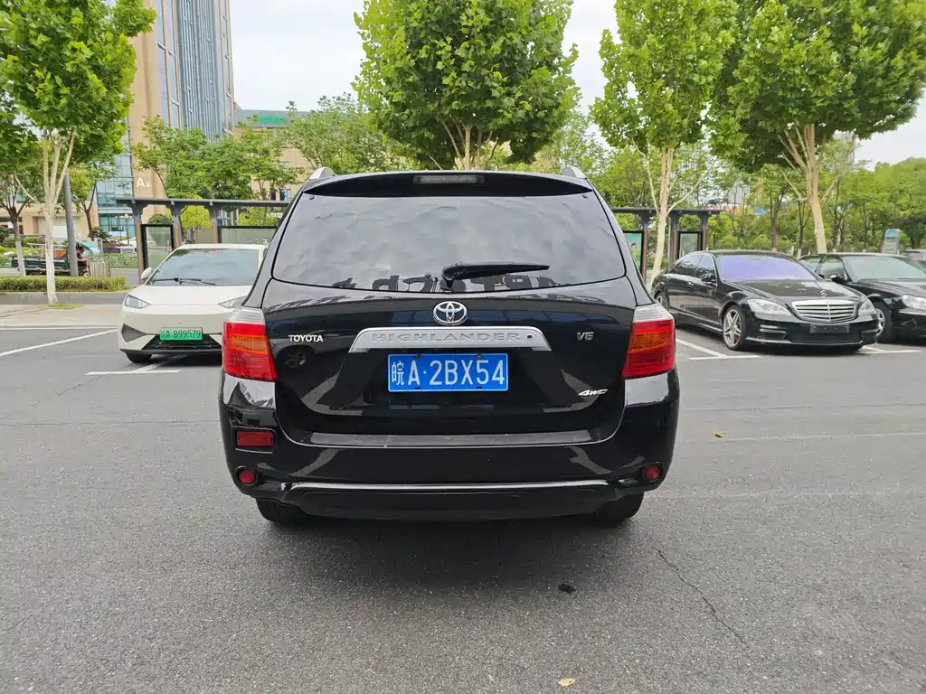 Toyota Highlander 2009 3.5L 7 мест