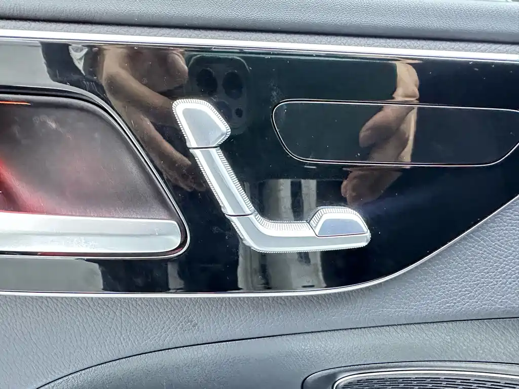 Mercedes-Benz C-Class — миниатюра 23