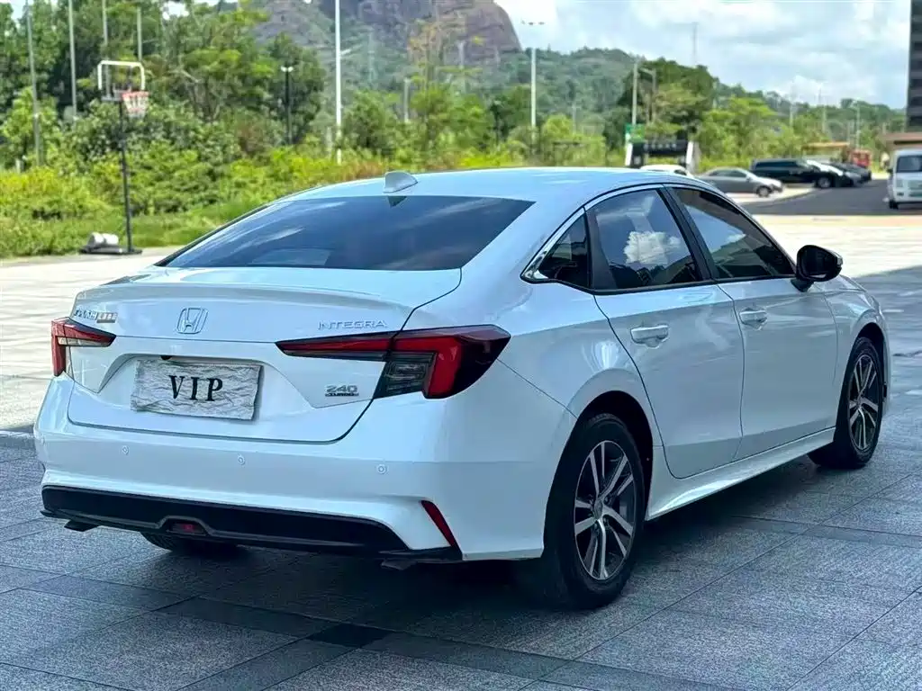 Honda Integra 2022 240TURBO CVT