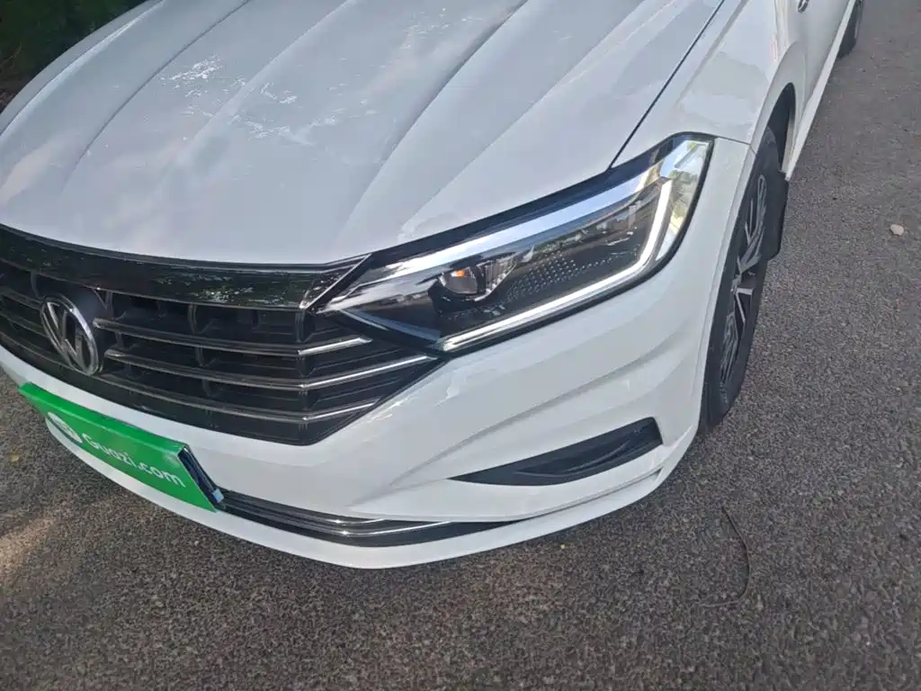 Volkswagen Sagitar — миниатюра 24