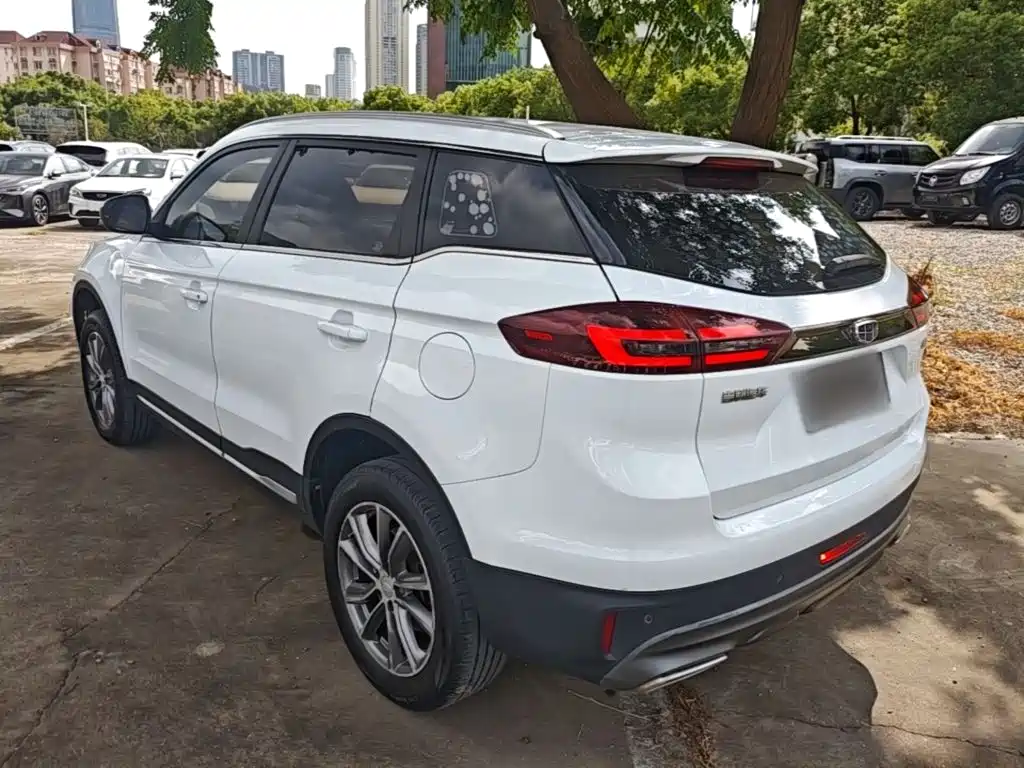 Geely Boyue — миниатюра 5