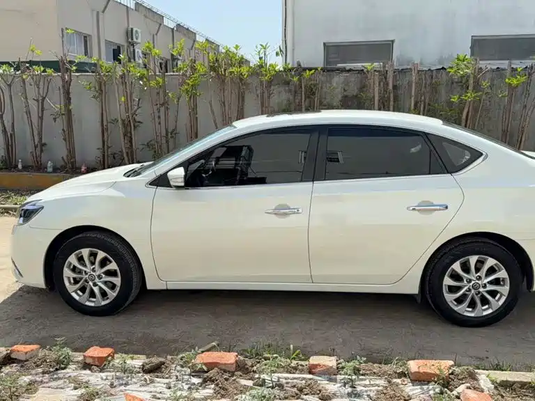Nissan Sylphy — миниатюра 9