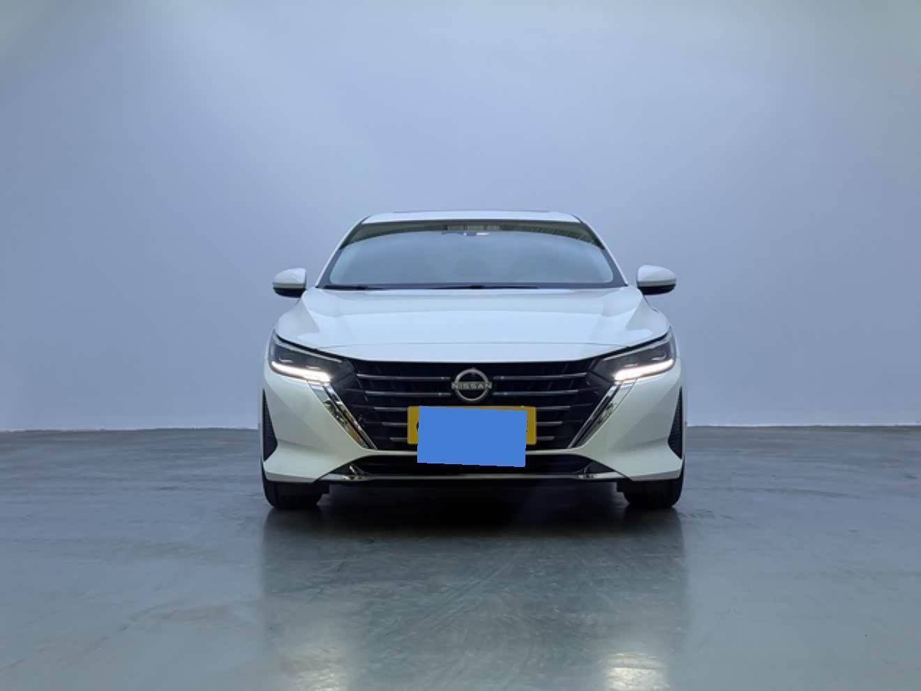 Nissan Sylphy 1.6 л 2024 г. Белый, пробег 13300 км