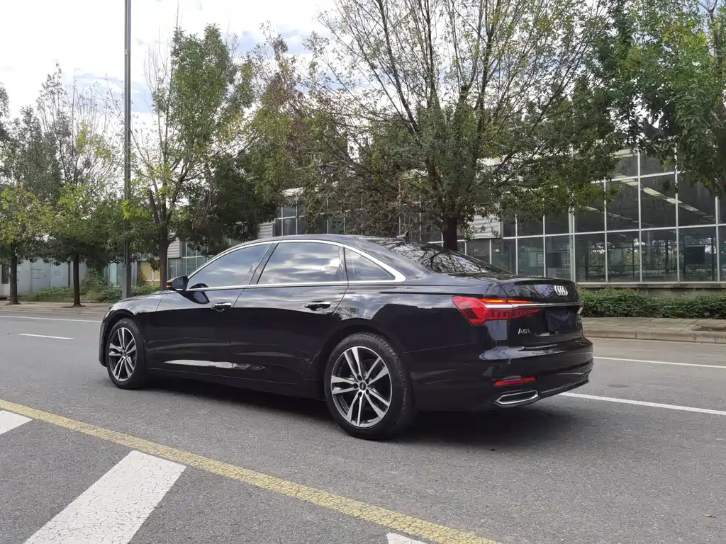Audi A6L — миниатюра 4