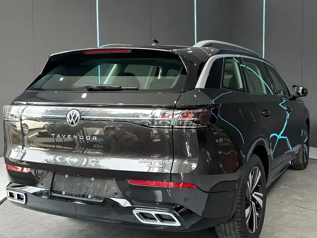 Volkswagen Tavendor 2024 380TSI R-Line