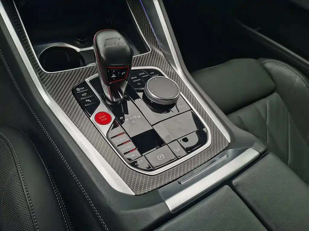 BMW XM — миниатюра 14